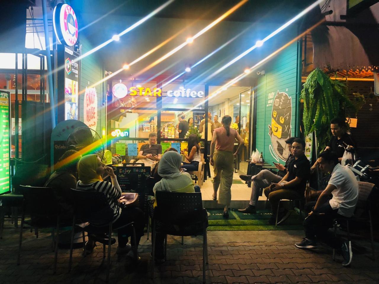 Enjoy House Hostel Chiang Mai Ngoại thất bức ảnh
