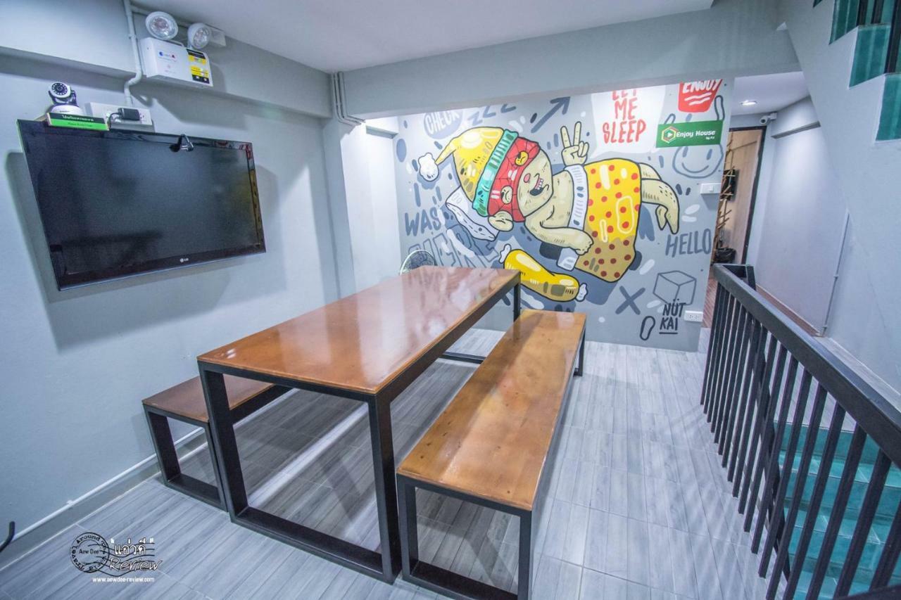 Enjoy House Hostel Chiang Mai Ngoại thất bức ảnh
