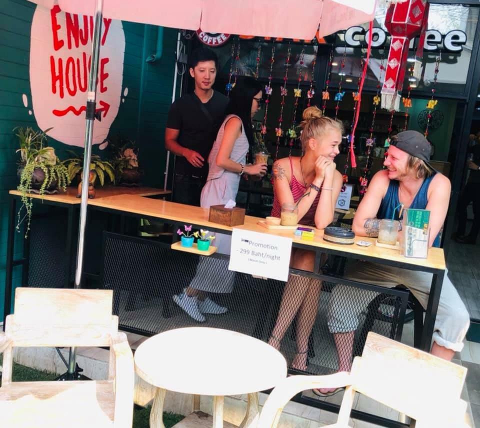 Enjoy House Hostel Chiang Mai Ngoại thất bức ảnh